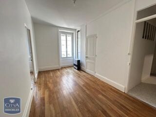  Appartement à louer 2 pièces 47 m²