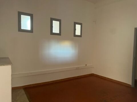  Appartement � louer 3 pi�ces 155 m�