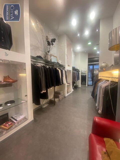 A LOUER - Local commercial situ&eacute; Rue de Sault local t... 1060 38000 Grenoble