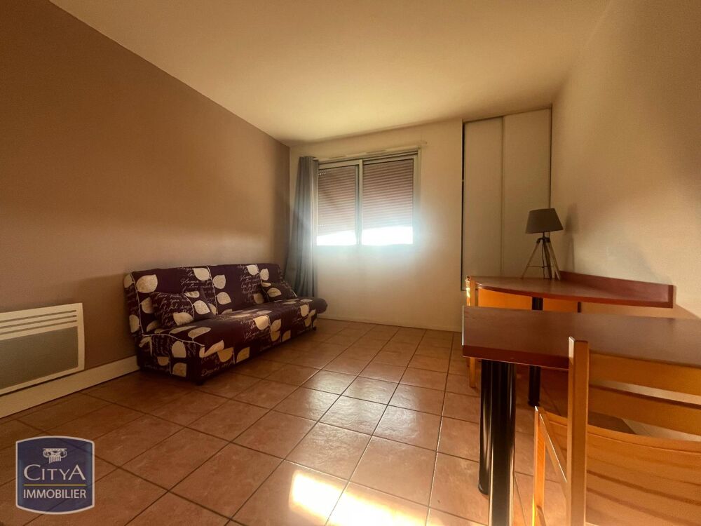 location Appartement - 1 pièce(s) - 22 m² Nîmes (30000)