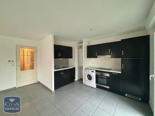  Appartement à louer 2 pièces 56 m²