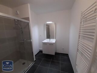  Appartement à louer 3 pièces 58 m²