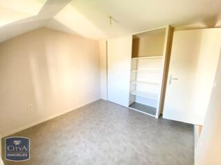  Maison à louer 4 pièces 81 m²