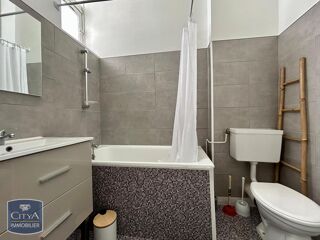  Appartement à louer 2 pièces 35 m²