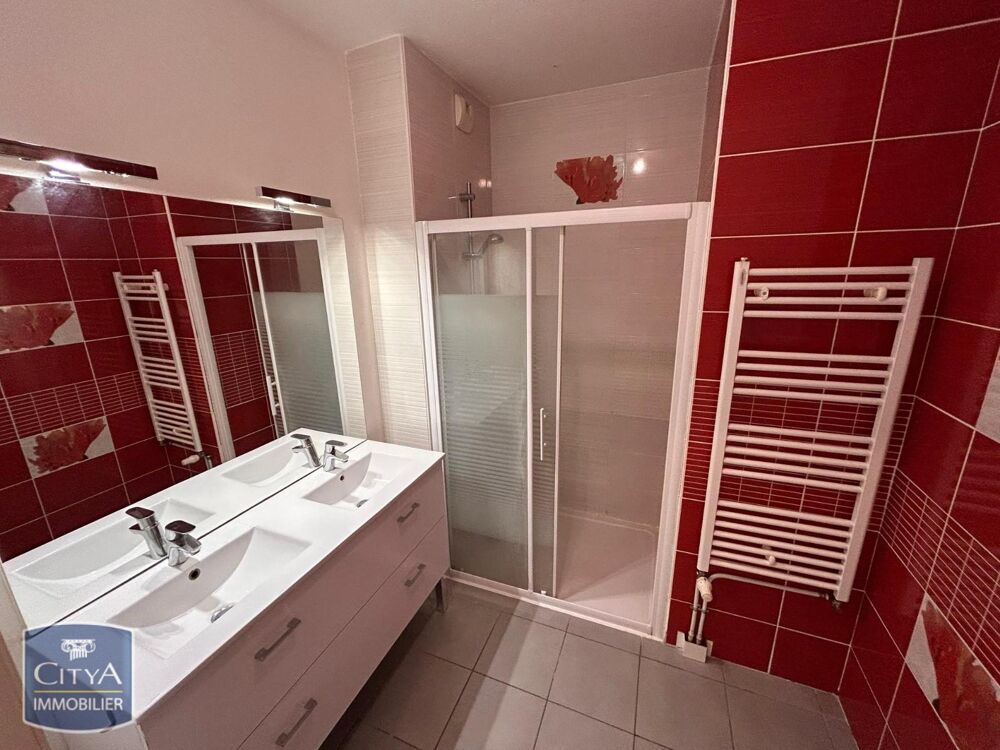 location Appartement - 3 pièce(s) - 74 m² Clermont-Ferrand (63000)