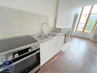  Appartement à louer 3 pièces 76 m²