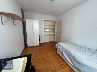  Appartement � louer 5 pi�ces 78 m� Grenoble