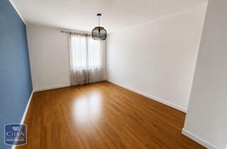  Appartement à louer 3 pièces 57 m²