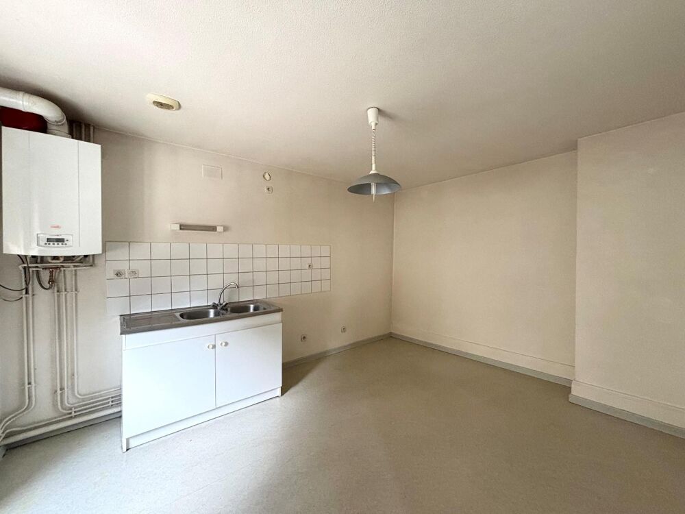 À LOUER : Appartement T2 situé au coeur d'Audincourt. Ce ....