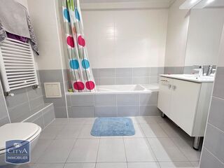  Appartement à louer 2 pièces 46 m²