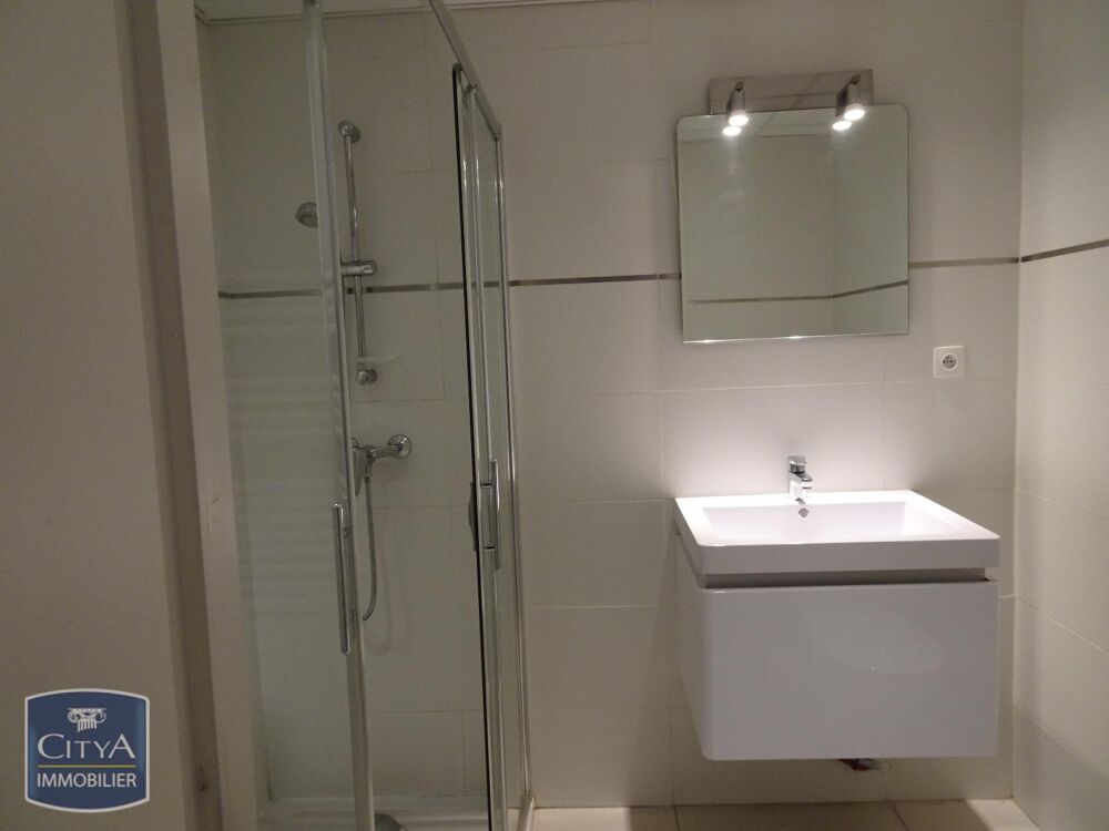 location Appartement - 1 pièce(s) - 27 m² Grenoble (38000)