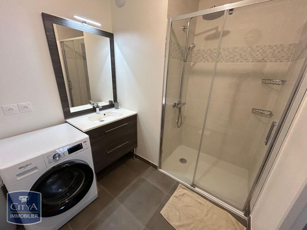 location Appartement - 2 pièce(s) - 43 m² Saint-Genis-Pouilly (01630)