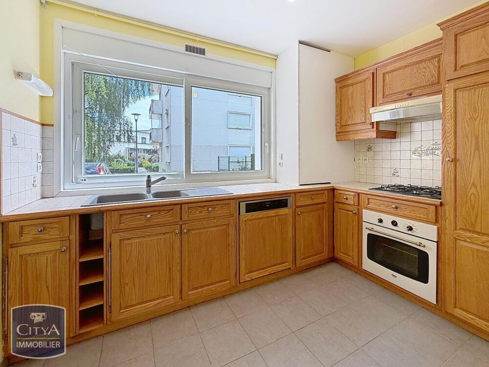location Appartement - 4 pièce(s) - 83 m² Maubeuge (59600)