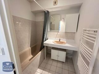  Appartement à louer 2 pièces 53 m²