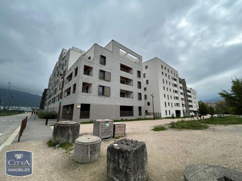  Parking / Garage � louer 