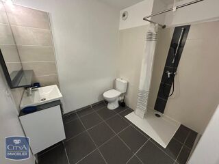  Appartement à louer 1 pièce 25 m²
