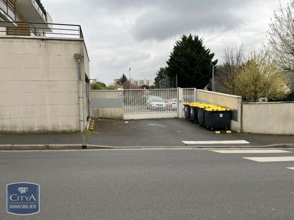 location Parking / Garage Joué-lès-Tours (37300)