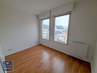  Appartement à louer 3 pièces 72 m²