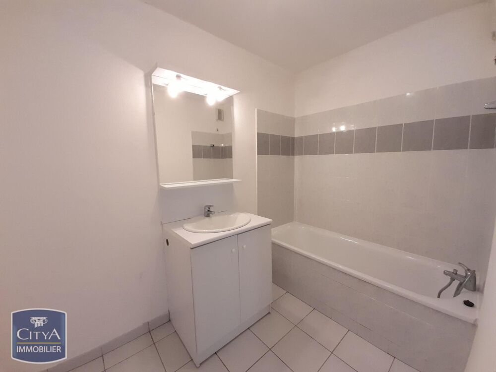 location Appartement - 3 pièce(s) - 56 m² Beaune Les Mines (87280)