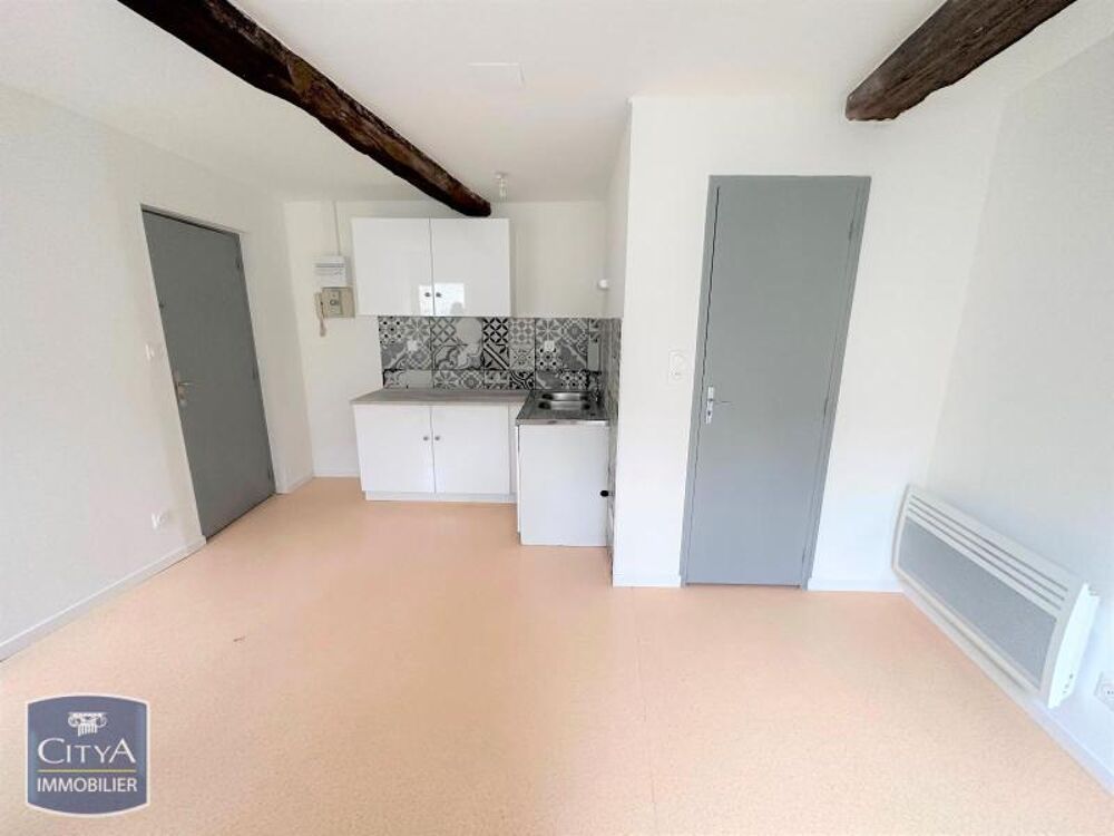 À LOUER : Découvrez cet appartement T1 idéalement situé ....