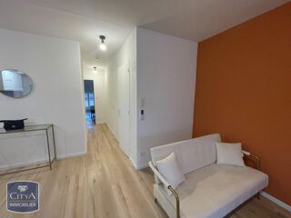 Appartement à louer 3 pièces 56 m²