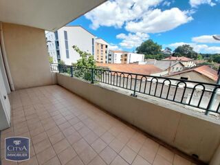  Appartement à louer 3 pièces 69 m²