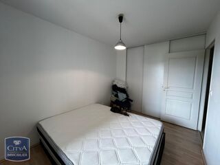  Appartement à louer 3 pièces 72 m²