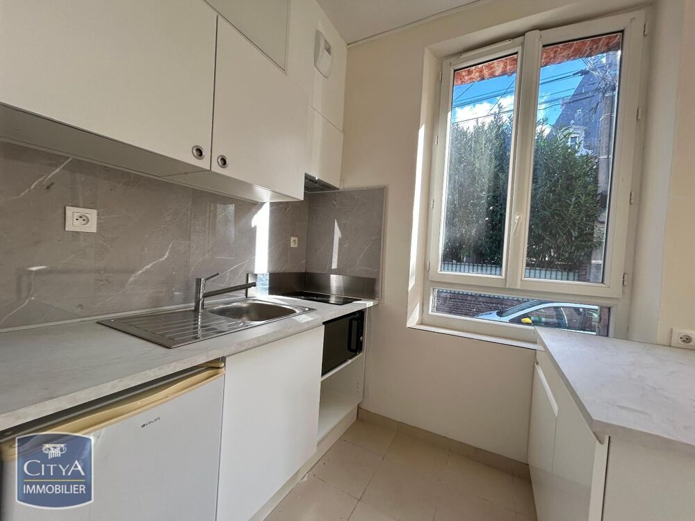 Découvrez ce charmant appartement T1 situé au coeur de la....