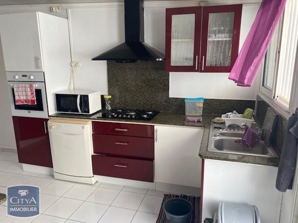 location Appartement - 3 pièce(s) - 46 m² Saint-Pierre (97410)
