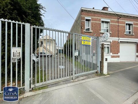  Parking / Garage � louer 