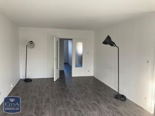  Appartement à louer 3 pièces 75 m²