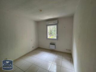  Appartement � louer 2 pi�ces 49 m� Nimes