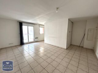  Appartement à louer 2 pièces 47 m²