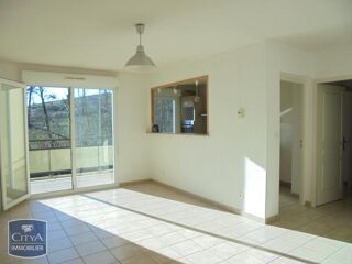  Appartement à louer 2 pièces 52 m²