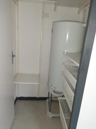  Appartement à louer 2 pièces 32 m²
