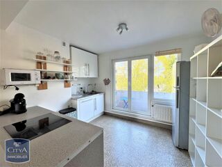  Appartement à louer 3 pièces 56 m²