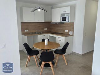  Appartement à louer 2 pièces 50 m²
