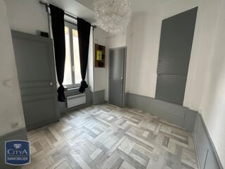  Appartement à louer 4 pièces 81 m²