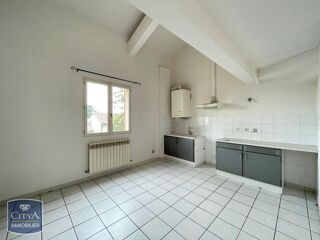  Appartement à louer 2 pièces 46 m²