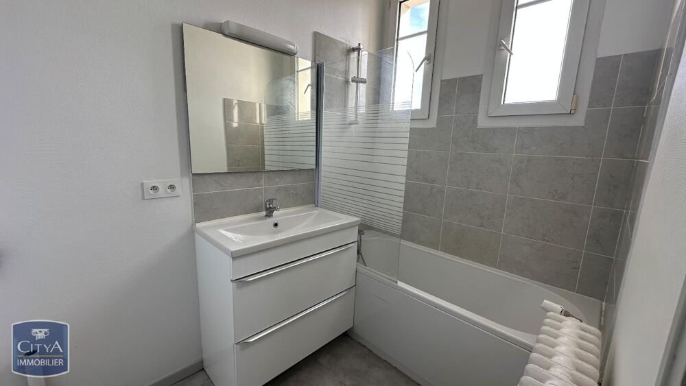location Appartement - 5 pièce(s) - 106 m² Besançon (25000)