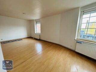  Appartement à louer 5 pièces 125 m²