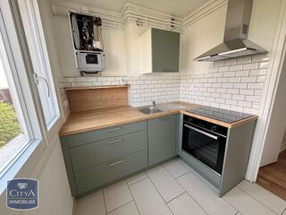  Appartement à louer 4 pièces 62 m²