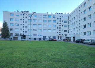  Appartement  vendre 4 pices 77 m