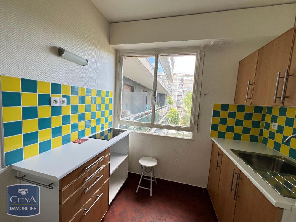 location Appartement - 1 pièce(s) - 37 m² Chaville (92370)