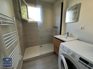  Appartement à louer 3 pièces 58 m²