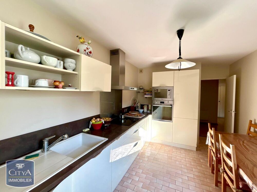 location Appartement - 3 pièce(s) - 89 m² Tours (37000)