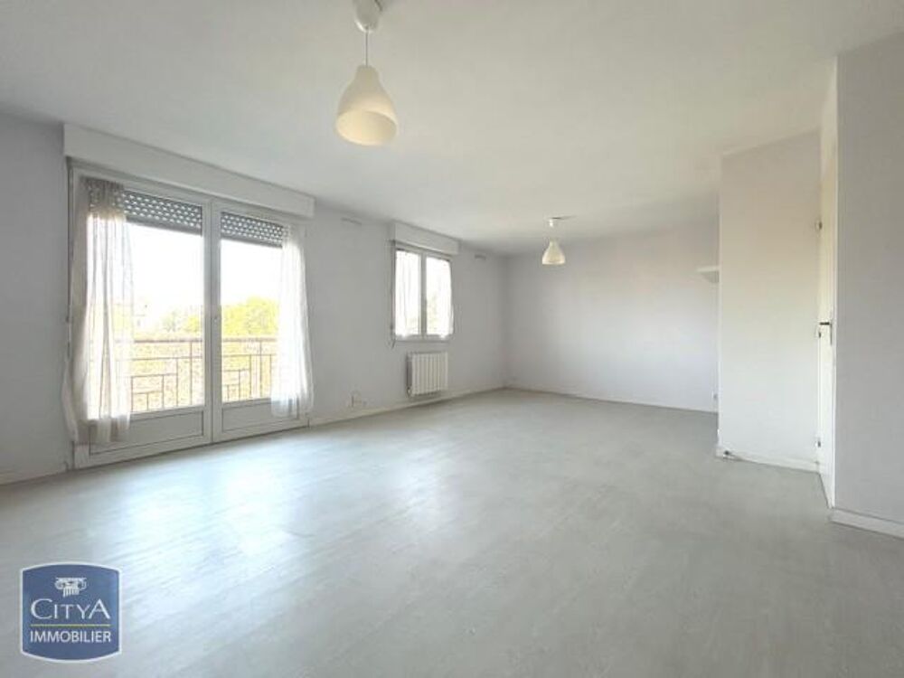 location Appartement - 3 pièce(s) - 84 m² Nantes (44000)