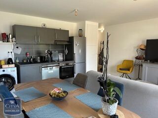  Appartement à louer 3 pièces 65 m²