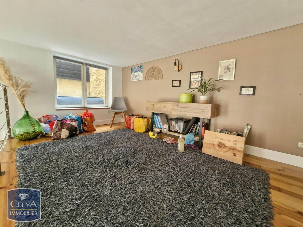 location Appartement - 3 pièce(s) - 93 m² Lille (59800)