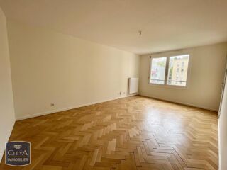  Appartement à louer 2 pièces 48 m²